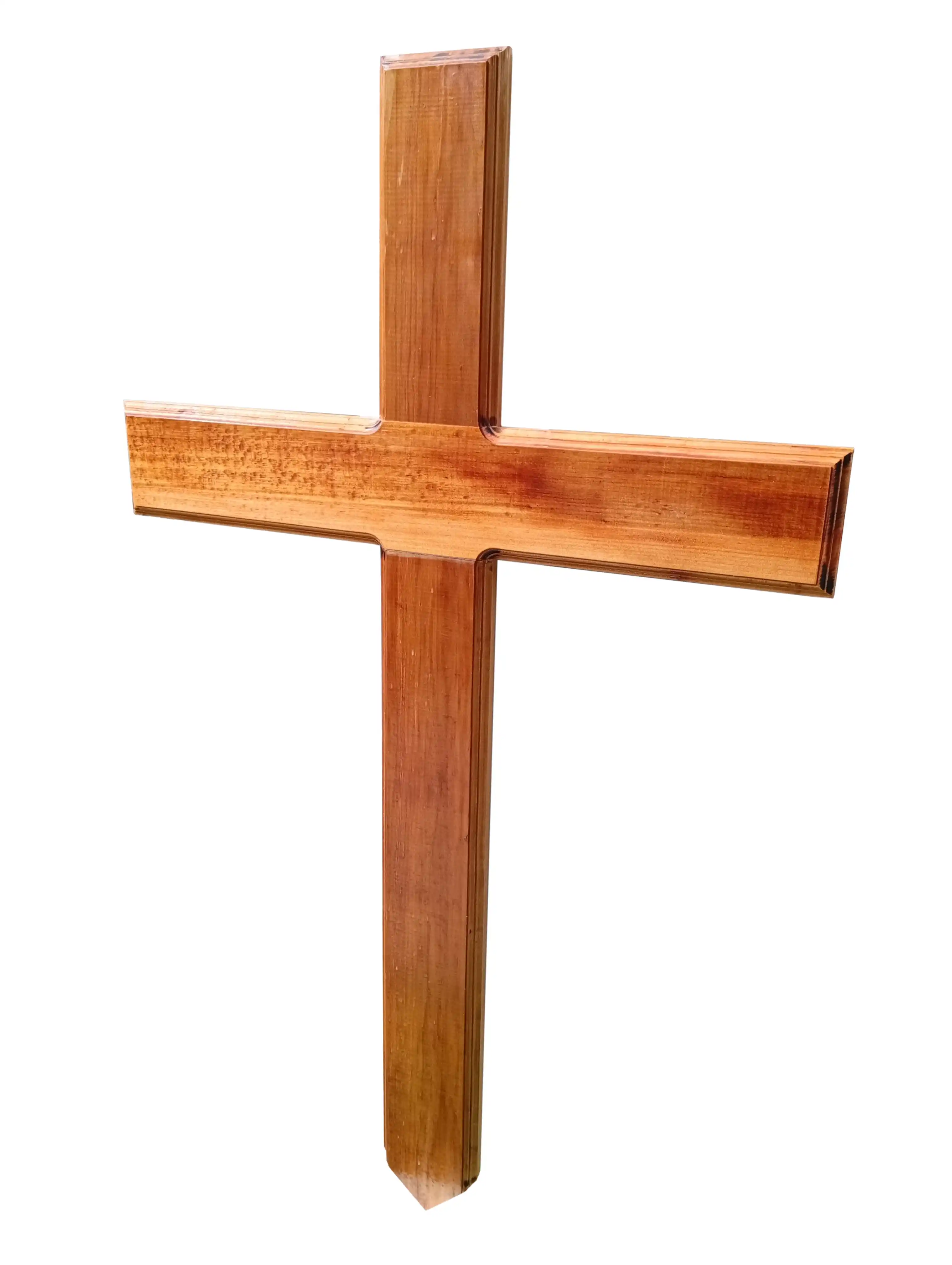 Imagen de CRUZ DE MADERA SEMIDURA, urna de madera